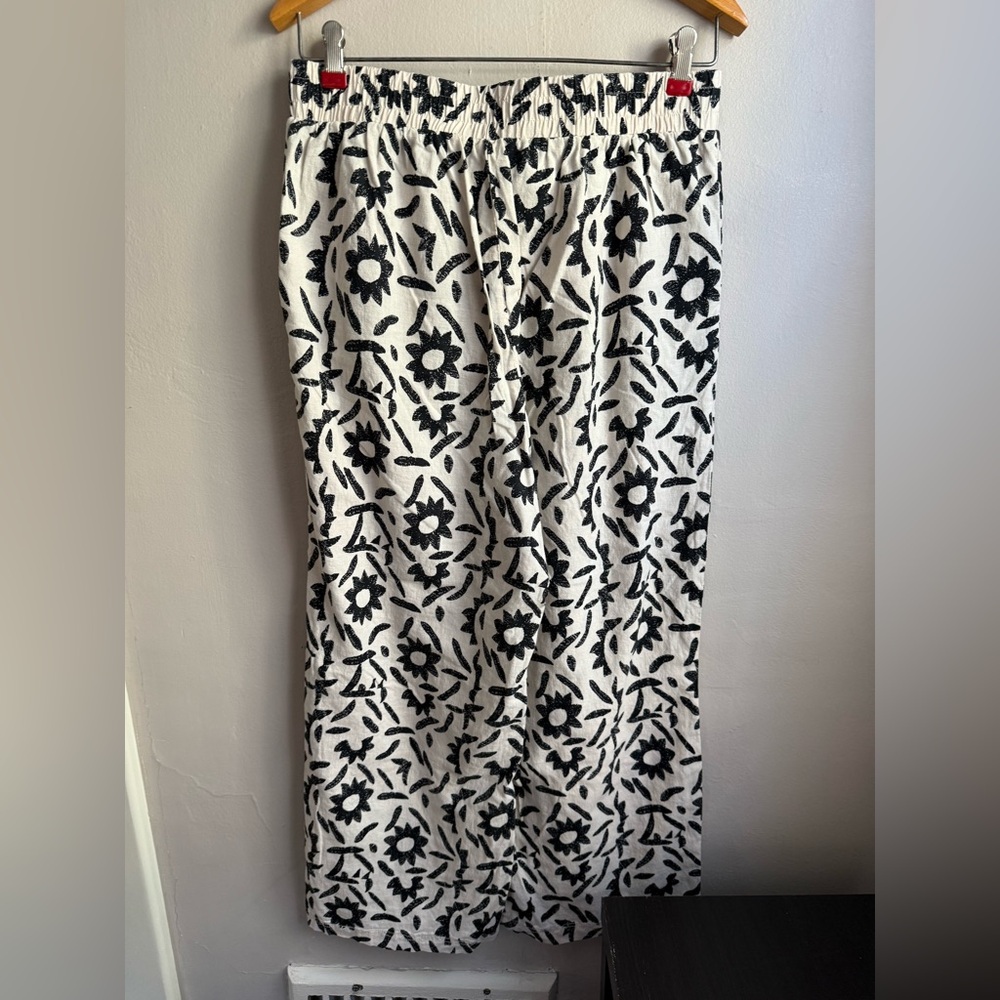 Christian Siriano NY Linen Blend Floral Wide Leg Pants Black White Size M - Picture 4 of 6